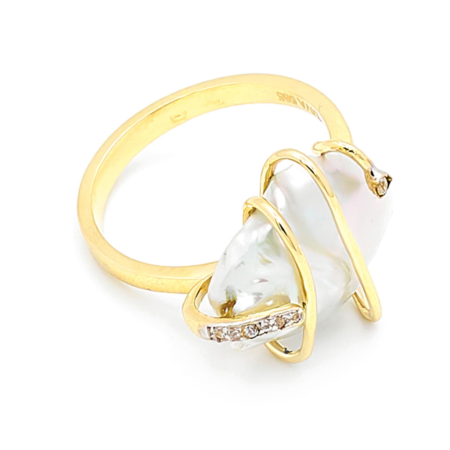 Inel Kim Baroque cu perla alba de cultura neregulata si diamante de 0.04CT, din aur galben de 14k