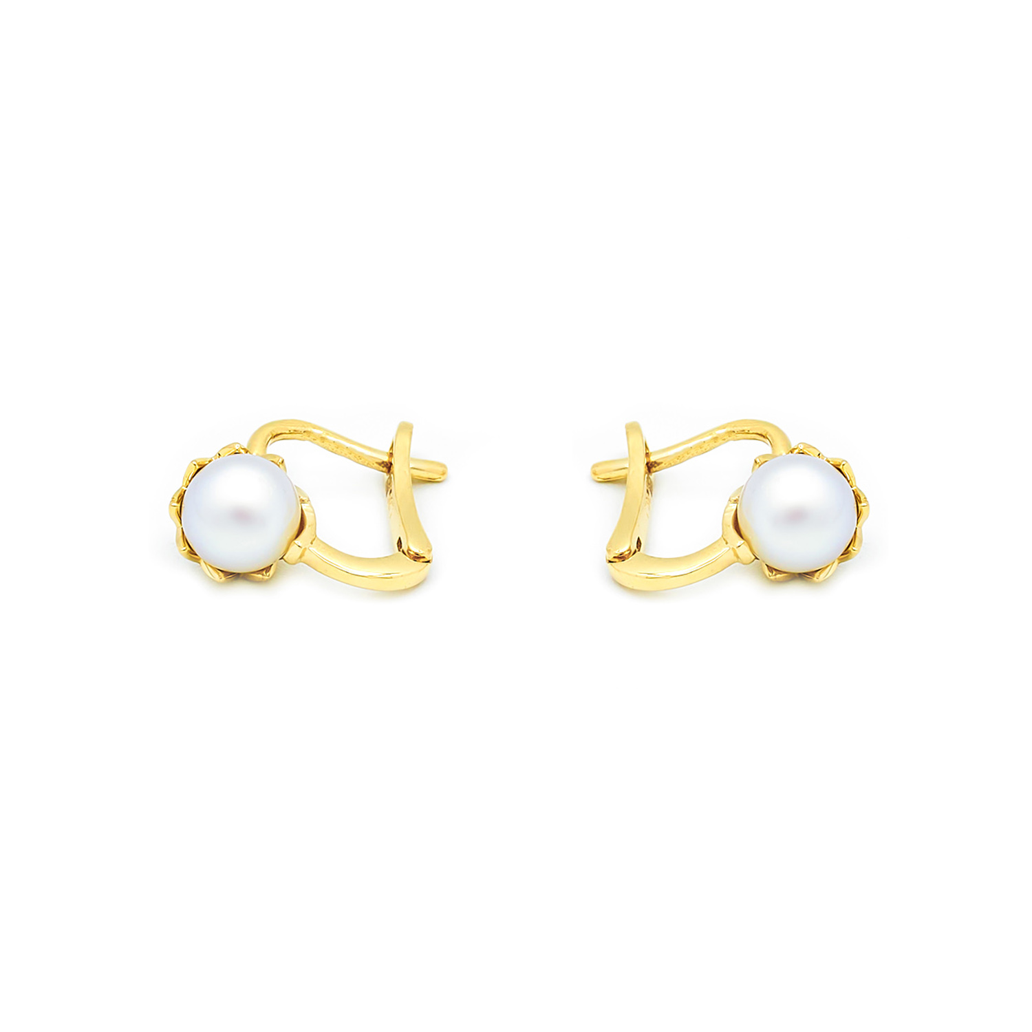 Cercei Mia cu perle albe de cultura de 6mm din aur galben de 14k